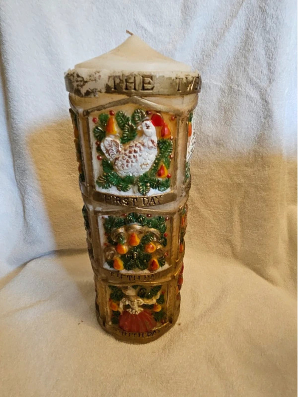 VTG 1986 Emperor Art 12 Days Christmas 11" Pillar Candle Unburned See Flaws